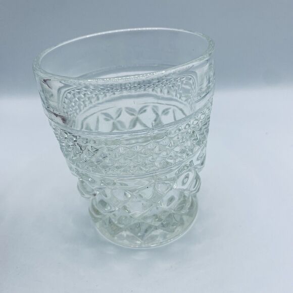 Clear Glass Tumbler w/Fan Diamond Pattern 3.75 In Tall x 3.25 “ Diameter - Picture 2 of 6
